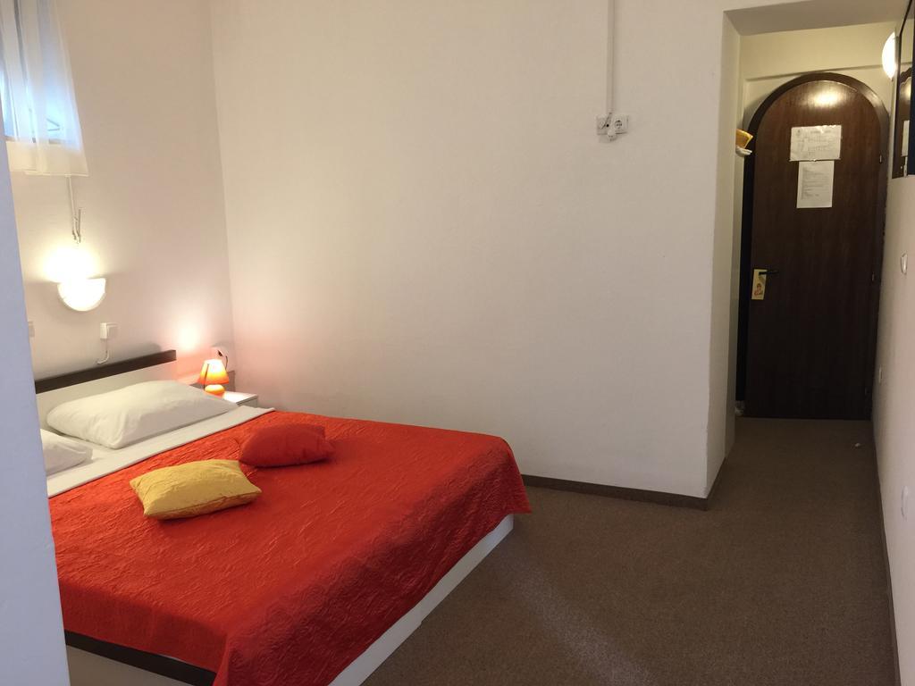 Hotel Ruza Novi Vinodolski Rum bild