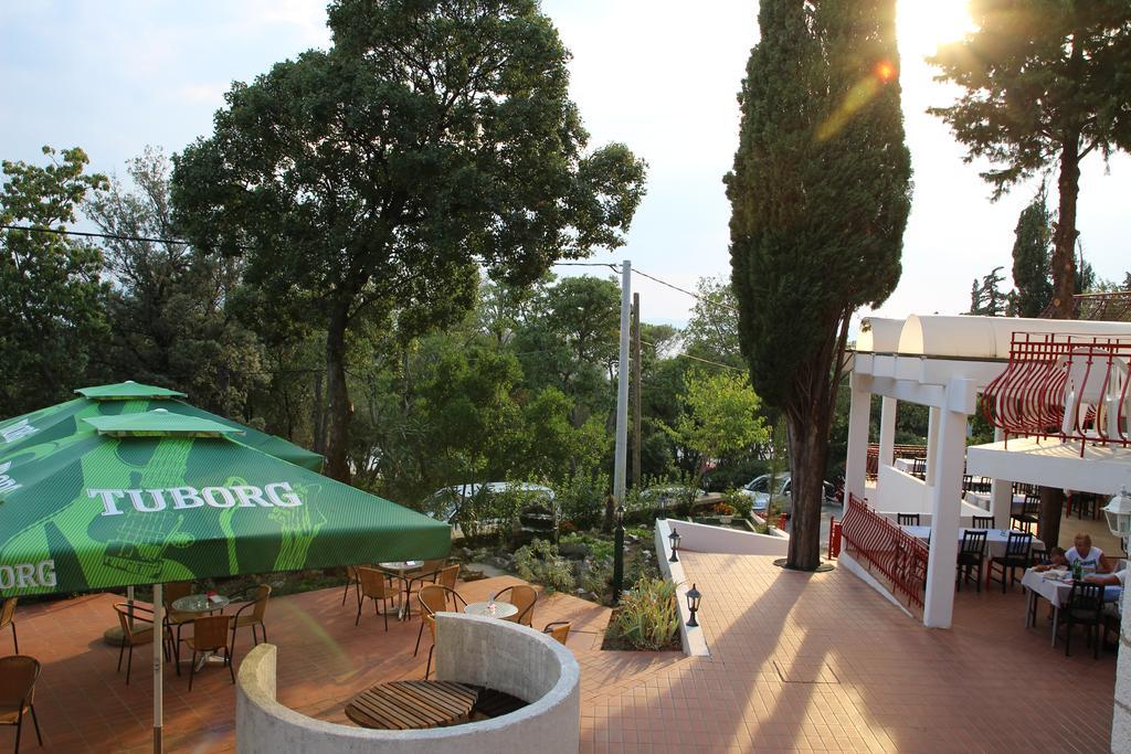 Hotel Ruza Novi Vinodolski Exteriör bild